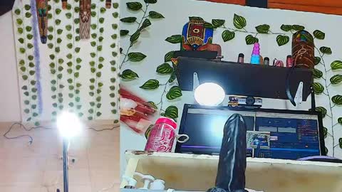 Snapshot of peachy__baby chatting on April 23, 11:09 am peachy__baby online show from April 23, 11:09 am