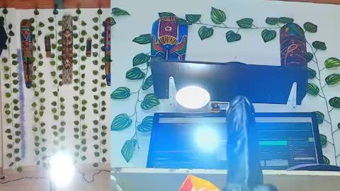 Snapshot of peachy__baby chatting on May 1, 11:04 am peachy__baby online show from May 1, 11:04 am