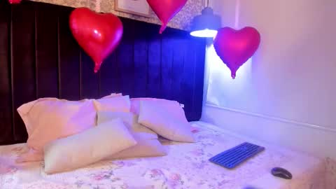 peachy online show from February 18, 8:05 pm