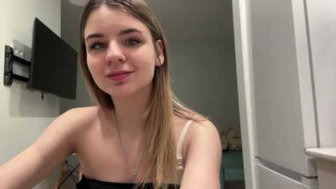 Peachy online show from April 8, 6:08 pm