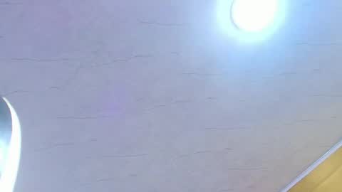 peachy_tay online show from June 4, 11:38 am