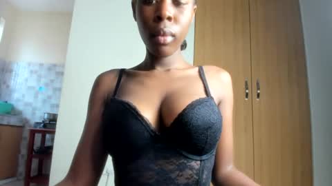 Snapshot of peachynaughty chatting on July 27, 9:49 am peachy online show from July 27, 9:49 am