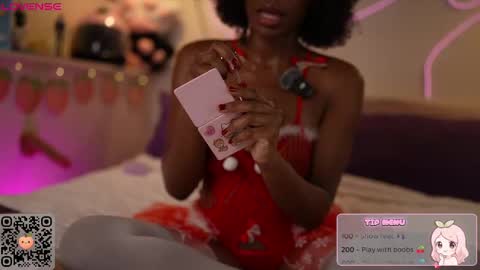 peachypeachgirl online show from November 19, 3:39 am