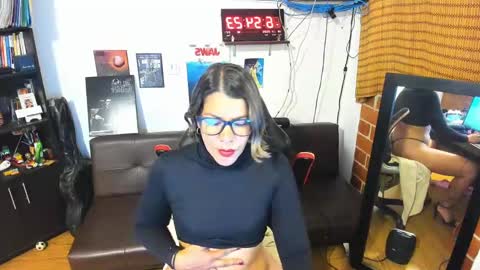 Tangerine Penaut online show from January 18, 11:55 pm