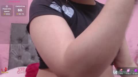 Snapshot of pearl_micheltsm chatting on March 30, 12:28 pm michel online show from March 30, 12:28 pm