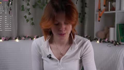 Lily online show from November 5, 1:16 am