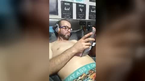 pedrocoelhopio online show from June 19, 2:38 am