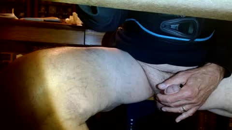 Snapshot of peecocktail chatting on November 9, 6:23 am peecocktail online show from November 9, 6:23 am