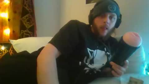 Snapshot of peeepit chatting on February 28, 2:18 pm peeepit online show from February 28, 2:18 pm