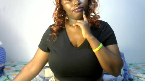 Snapshot of peekyshams chatting on July 1, 2:29 pm peekyshams online show from July 1, 2:29 pm
