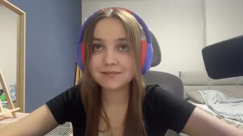 Snapshot of peepapa chatting on July 3, 7:42 pm Luna Vale online show from July 3, 7:42 pm