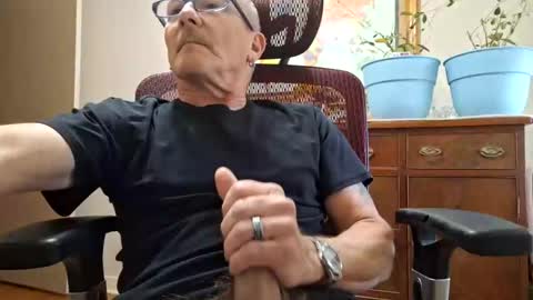 Snapshot of peepingmale chatting on January 6, 8:50 pm peepingmale online show from January 6, 8:50 pm