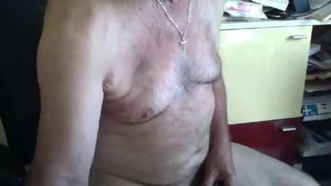 Snapshot of pegaso1000 chatting on May 24, 7:46 am pegaso1000 online show from May 24, 7:46 am