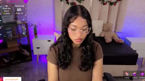 penelope online show from March 7, 4:42 am