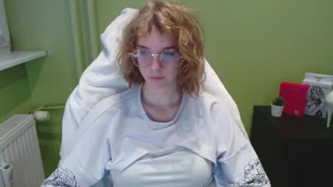 Penny online show from December 4, 7:50 am