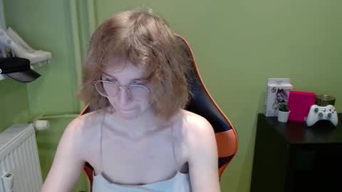 Penny online show from December 5, 7:39 am