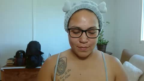 Snapshot of pepitt45 chatting on February 14, 2:25 pm Megan online show from February 14, 2:25 pm