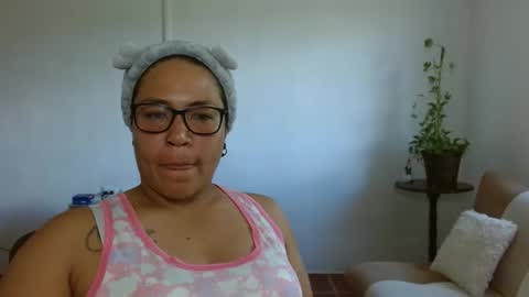 Snapshot of pepitt45 chatting on February 21, 5:14 pm Megan online show from February 21, 5:14 pm