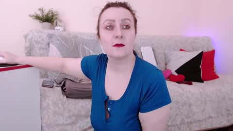 Olga and Kirill online show from December 5, 9:29 am