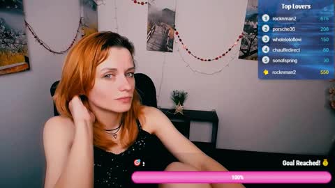 Mia online show from February 8, 7:17 pm