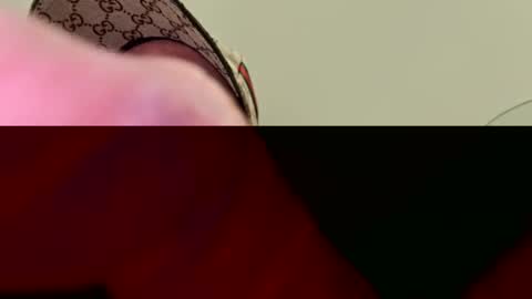 Snapshot of per8629537 chatting on February 1, 7:23 pm perkinatotr online show from February 1, 7:23 pm