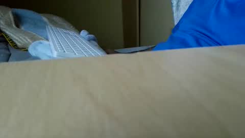 Snapshot of perales_12345 chatting on March 22, 6:00 pm perales_12345 online show from March 22, 6:00 pm