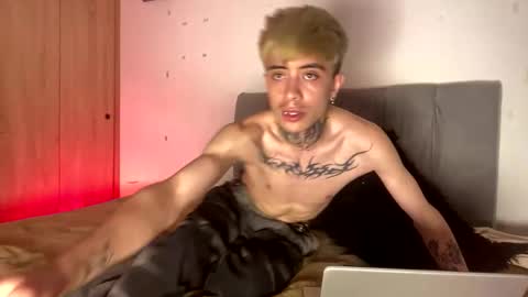 perceoandsadie online show from March 17, 1:21 am