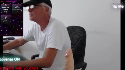 Snapshot of perdill chatting on September 9, 12:26 pm Mr Pondaro online show from September 9, 12:26 pm