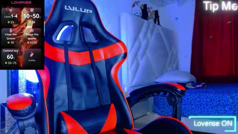 Jacob online show from December 15, 7:07 pm