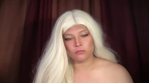 kitty online show from April 18, 2:04 am