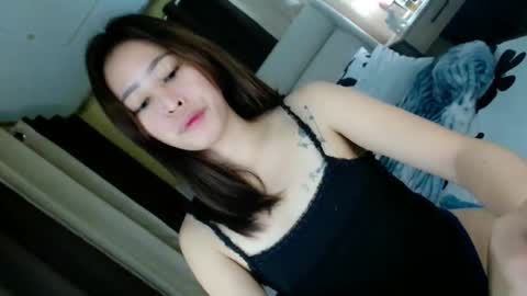 Snapshot of perfect_suckerqueen69 chatting on May 24, 9:09 pm Sweet Gwen online show from May 24, 9:09 pm