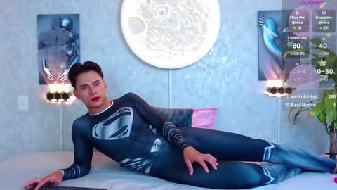 Snapshot of perfectskinny_latinmen_07 chatting on February 10, 8:07 am Andy online show from February 10, 8:07 am