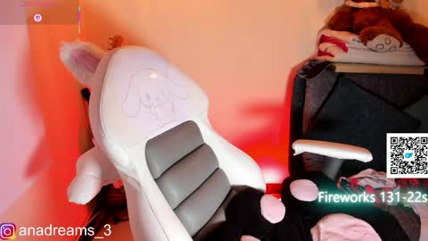 Snapshot of persefone__xxx chatting on May 16, 12:51 am persefone__xxx online show from May 16, 12:51 am