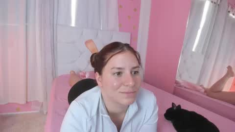 Marie online show from September 12, 9:59 pm