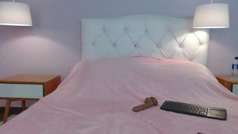 Persefone  online show from March 16, 11:36 am