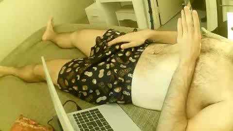 Snapshot of perthguytop chatting on April 18, 6:28 am perthguytop online show from April 18, 6:28 am