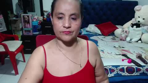 Snapshot of pervert_mommy_x chatting on January 11, 11:34 am SAMY online show from January 11, 11:34 am