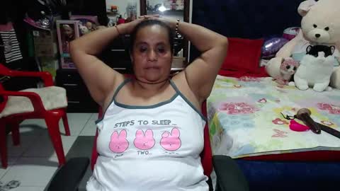 Snapshot of pervert_mommy_x chatting on January 24, 1:57 pm SAMY online show from January 24, 1:57 pm