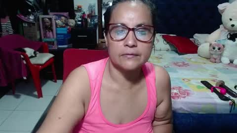 Snapshot of pervert_mommy_x chatting on January 26, 3:14 pm SAMY online show from January 26, 3:14 pm