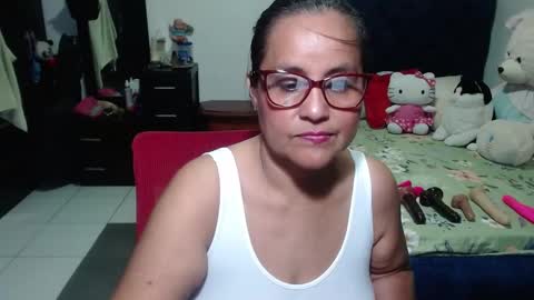 Snapshot of pervert_mommy_x chatting on September 10, 11:21 am SAMY online show from September 10, 11:21 am