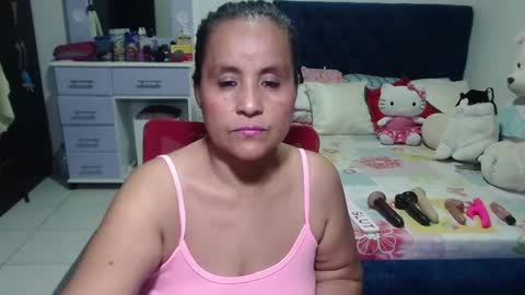 Snapshot of pervert_mommy_x chatting on October 1, 11:05 am SAMY online show from October 1, 11:05 am