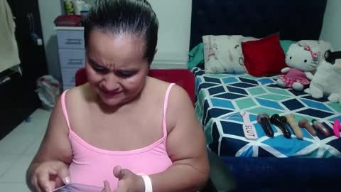 Snapshot of pervert_mommy_x chatting on October 10, 10:47 am SAMY online show from October 10, 10:47 am