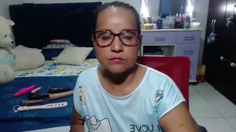 Snapshot of pervert_mommy_x chatting on March 6, 9:28 am SAMY online show from March 6, 9:28 am