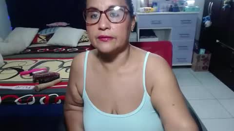 Snapshot of pervert_mommy_x chatting on March 23, 10:41 am SAMY online show from March 23, 10:41 am