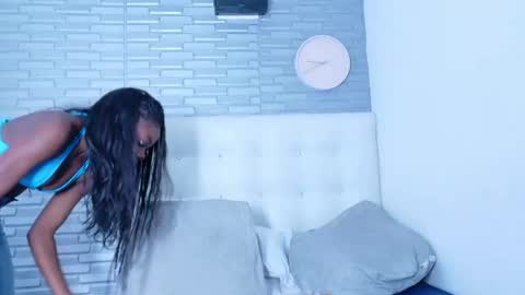 pervert_shydoll online show from April 9, 3:06 am