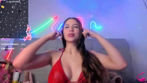 Snapshot of pervertida588941 chatting on September 10, 11:27 pm amara online show from September 10, 11:27 pm