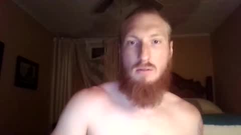 Snapshot of pervy_ginger chatting on June 6, 3:22 am JrLogan online show from June 6, 3:22 am