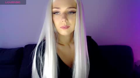 Isabella online show from February 28, 7:58 am