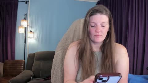 Kelly online show from February 2, 12:15 pm