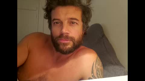 Snapshot of pete_le_meat chatting on April 30, 9:08 pm pete_le_meat online show from April 30, 9:08 pm